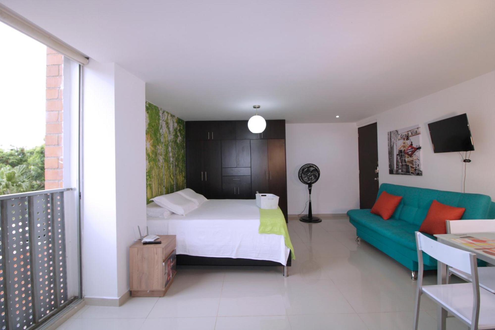 Loft Moderno En El Poblado Con Vista Y Parqueadero Mio Lofts Apartment Medellin Exterior photo
